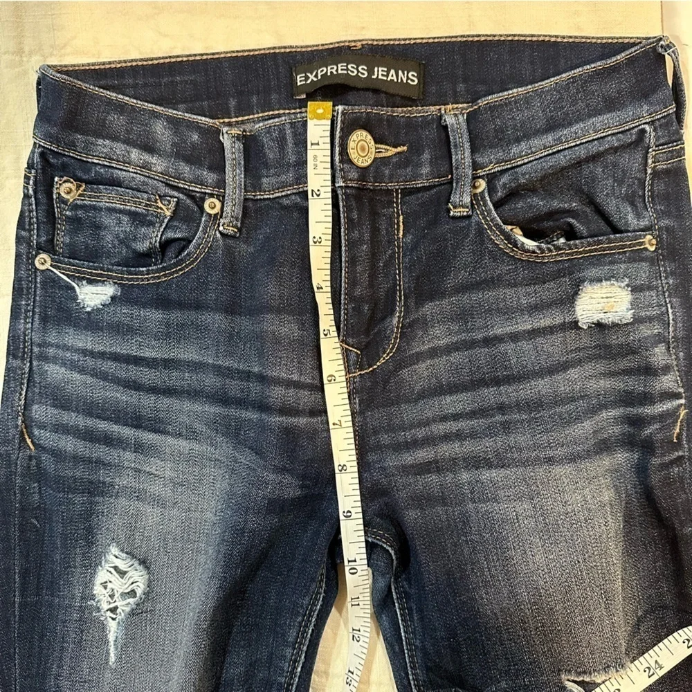 Express Dark Wash Distressed Legging